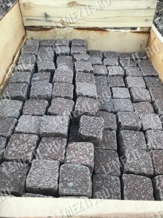 купить колотогалтованную брусчатку из лемезита по цене от производителя